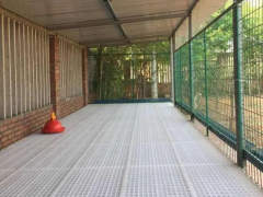 养鸡用塑料漏粪板两高一低种鸡漏粪板铺鸡舍用的塑料漏粪板