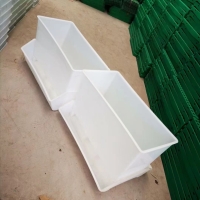 种鸭舍塑料鸭食槽新型塑料鸭料箱大容量鸭食槽